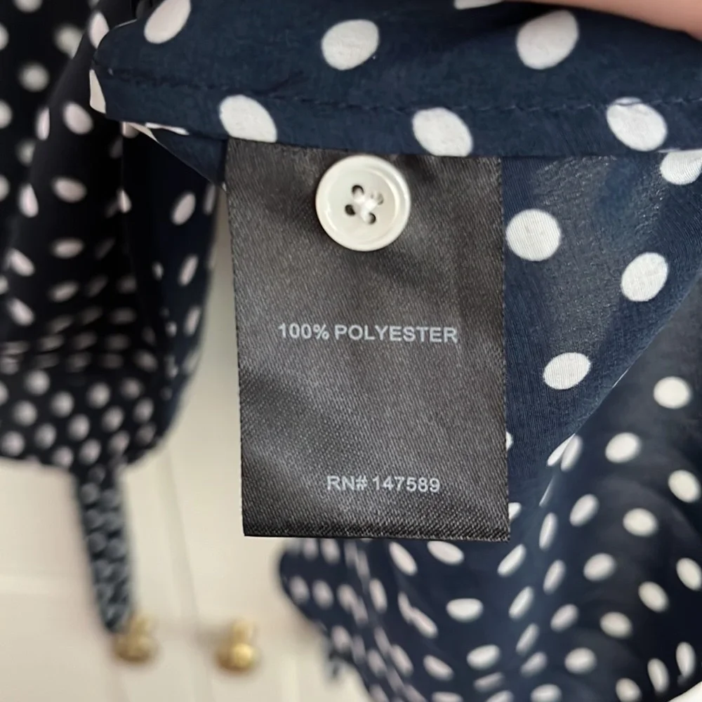 Open ruffle back polka dot blouse - Picture 3 of 5